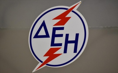 ΔΕΗ: Αυξημένη κίνηση σε καταστήματα και εναλλακτικά κανάλια εξυπηρέτησης