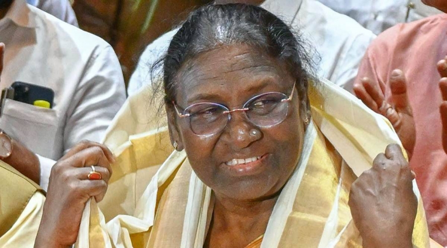 Ινδία: Η Draupadi Murmu εκλέγεται πρόεδρος της χώρας και αρχηγός των ενόπλων δυνάμεων