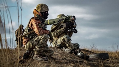 Αποκάλυψη Le Point από το Κίεβο: Μία – μία οι χώρες της Δύσης σταματούν να στέλνουν όπλα στην Ουκρανία