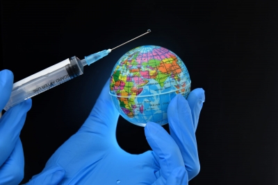 Οι πρωταθλητές των εμβολιασμών Covid: Ποιες χώρες προηγούνται και ποιες έχουν μείνει πίσω