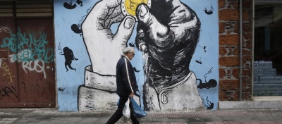 Έρευνα: Σε δεινή οικονομική θέση οι Έλληνες - Το 61% δεν μπορεί να πληρώσει τους λογαριασμούς