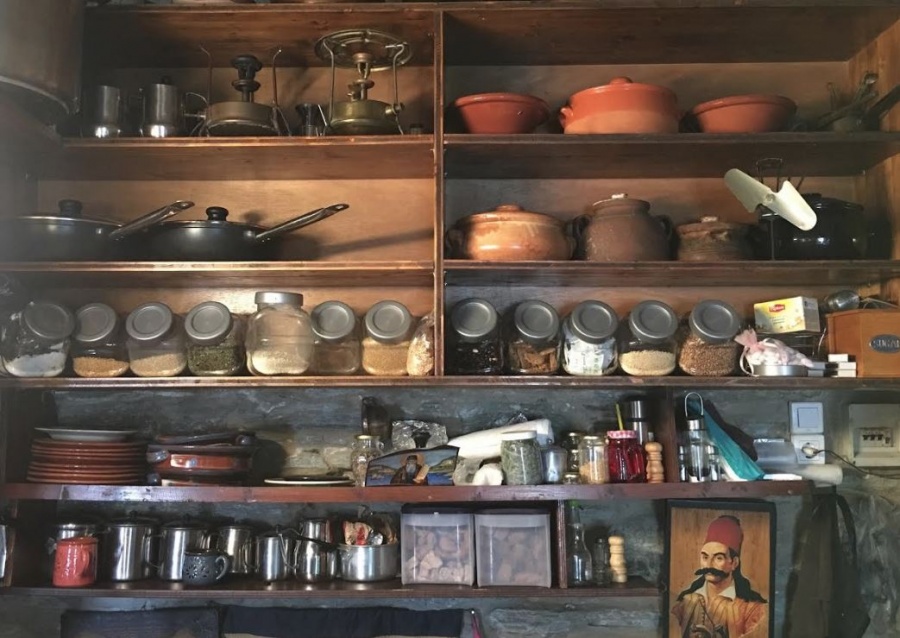 Cosmote History: H «Κουζίνα του Θεού» στη μονή Παναχράντου στην Άνδρο