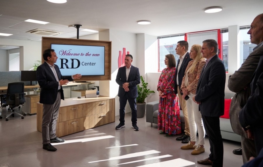 Coca-Cola HBC: Επένδυση 350.000 ευρώ στο Κέντρο Έρευνας και Ανάπτυξης στην Ελλάδα