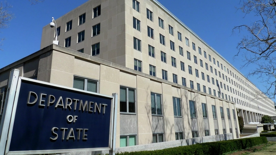 State Department: Δεν ενθαρρύνουμε την Ουκρανία να εξαπολύει πλήγματα πέραν των συνόρων της