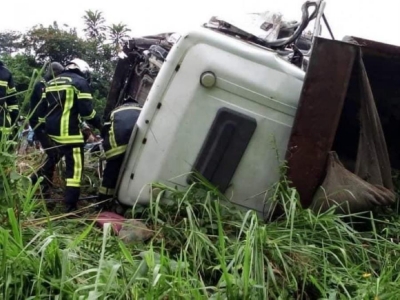 Ακτή Ελεφαντοστού: 21 νεκροί σε σύγκρουση λεωφορείου με φορτηγό