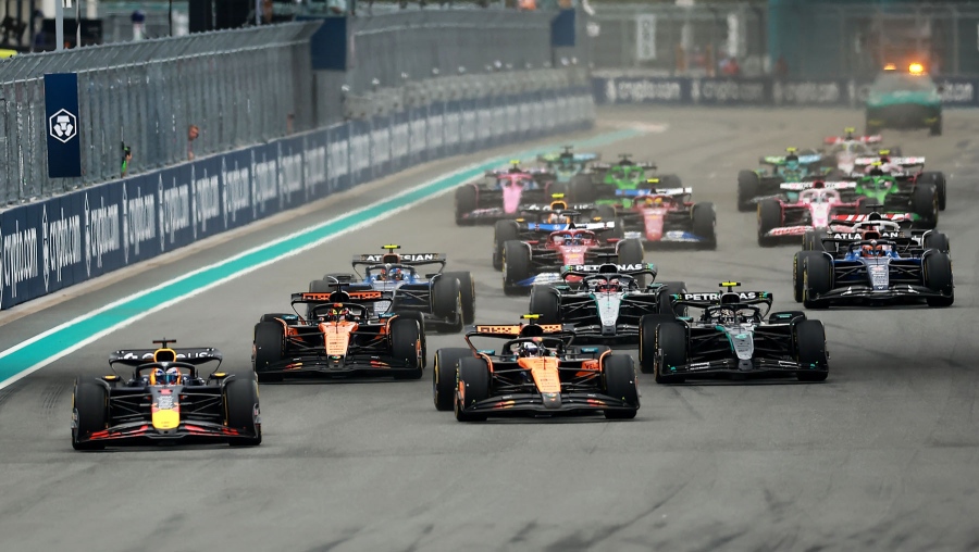 GP Μαϊάμι: Κυρίαρχη η McLaren με νικητή τον Oscar Piastri