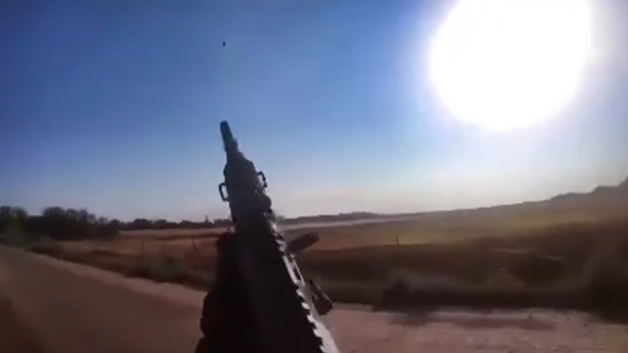 Ρώσος στρατιώτης καταρρίπτει ουκρανικό drone με το τουφέκι του (vid)