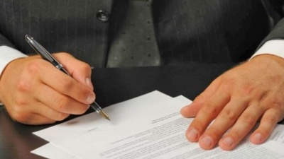 Αποχή των συμβολαιογράφων από πλειστηριασμούς και μεταβιβάσεις από σήμερα 8 μέχρι τις 26 Ιανουαρίου