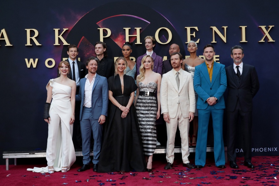 COSMOTE TV: Η εκπομπή BUZZ στην παγκόσμια πρεμιέρα της ταινίας X-Men: Ο Μαύρος Φοίνικας