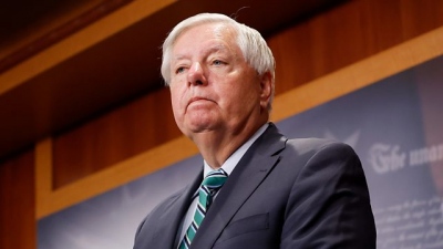 Σκληρή προειδοποίηση Graham σε Trump: Εάν δεν επιτεθείς στο Ιράν θα είναι πραγματική καταστροφή για τις ΗΠΑ