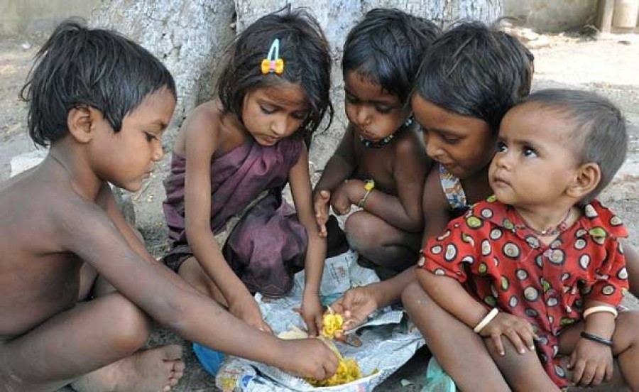 Oxfam: H πανδημία ωθεί επιπλέον 122 εκατομμύρια ανθρώπους στη λιμοκτονία