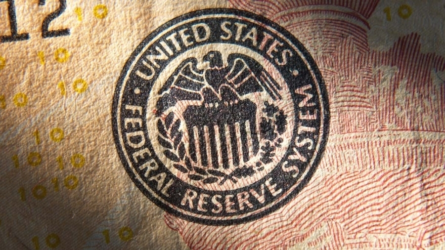 Fed: Τα επιτόκια πρέπει να κινηθούν σε υψηλότερο επίπεδο από το αναμενόμενο - Η ζήτηση κινείται πολύ γρήγορα