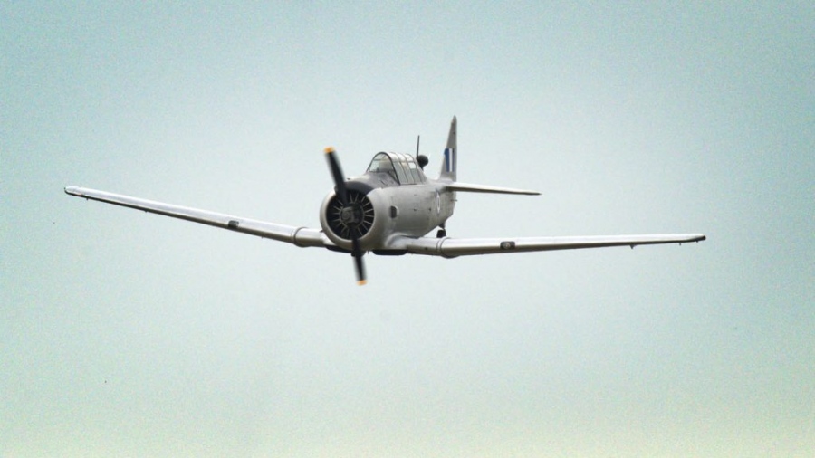 Kατέπεσε εκπαιδευτικό αεροσκάφος στο Τατόι - Αναφορές για 2 τραυματίες