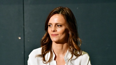 Αχτσιόγλου: Η ΝΔ εγκρίνει μόνο τις μειώσεις μισθών