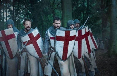 Ο Mark Hamill στην 2η σεζόν της ιστορικής σειράς Knightfall που έρχεται αποκλειστικά στην Cosmote TV