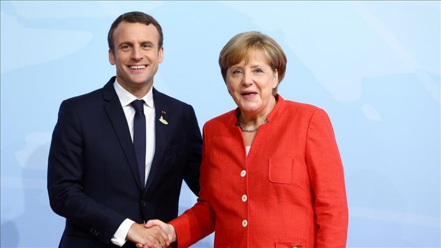 Πιθανή συνάντηση Merkel - Macron στην εξοχική κατοικία του τελευταίου στις 20 Αυγούστου