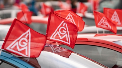 Γερμανία: Αύξηση 2,3% ή εργάσιμη εβδομάδα 4 ημερών συμφώνησε το σωματείο IG Metall