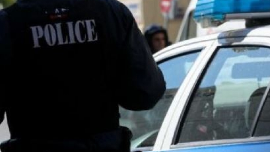 Κολωνός: Έκρηξη σε επιχείρηση με καπνικά είδη – Πιθανή τοποθέτηση εκρηκτικού μηχανισμού