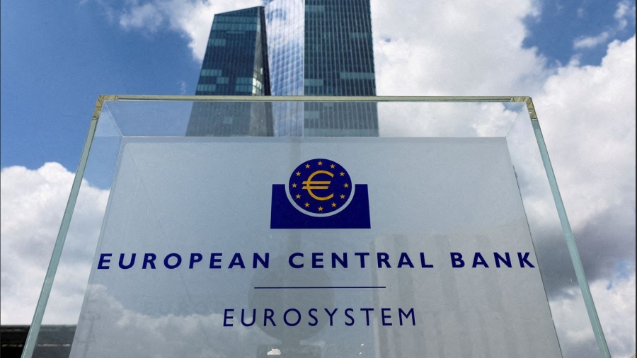 Αντίθετη η ΕΚΤ στην επιβολή έκτακτου φόρου στις ιταλικές τράπεζες - Οι κίνδυνοι για την οικονομία
