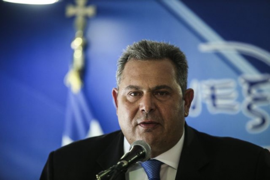 Με τη δική του πολιτική πορεύεται ο Πάνος Καμμένος ή παίζει θέατρο;