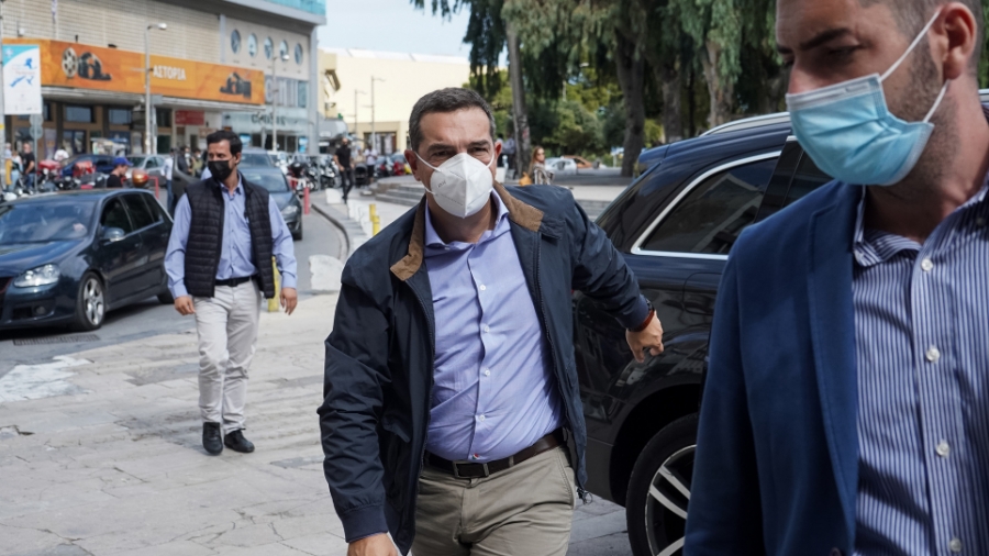Τσίπρας: Με ψέματα και κοροϊδίες δεν αντιμετωπίζεται η ακρίβεια – Εγκληματική η προχειρότητα για την πανδημία