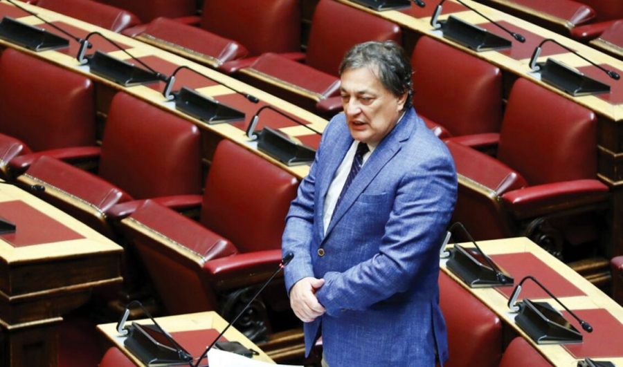 Την κάνει και ο Αυλωνίτης από το... από-κομμα Κασσελάκη;