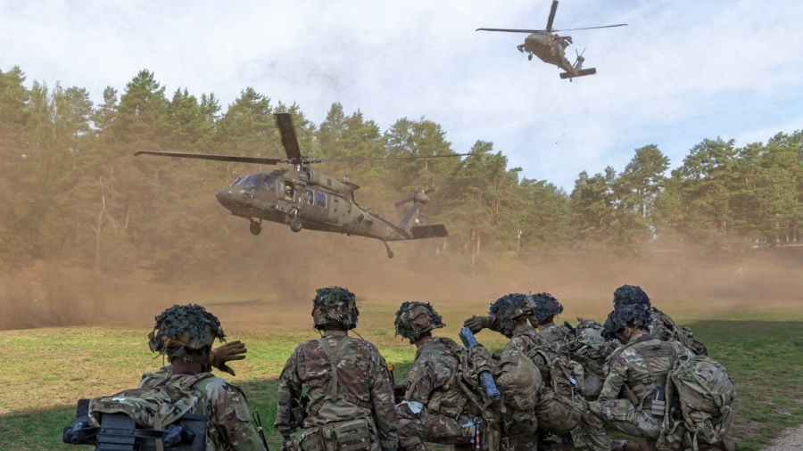 Αποκάλυψη-βόμβα από Αμερικανό Στρατηγό: Το ΝΑΤΟ πολεμάει στην Ουκρανία - Διεξάγει «υβριδικό πόλεμο» κατά της Ρωσίας