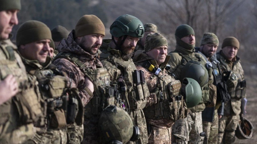 Αποσύνθεση - Κατέρρευσε η επικοινωνία των Ουκρανών στο Pokrovsk - Στρατιώτες στον ίδιο οικισμό δεν μπορούν να συνεννοηθούν