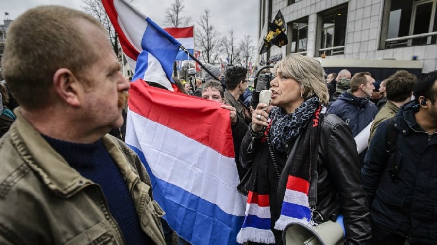 Σάλος στην Ολλανδία: Οι πρόσφυγες παίρνουν σπίτι σε μόλις 14 εβδομάδες... Οι Ολλανδοί χρειάζονται 12 χρόνια!