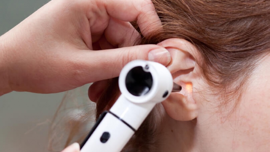 Συχνότερες παθήσεις ακοής: Πώς εκδηλώνονται και πώς αντιμετωπίζονται