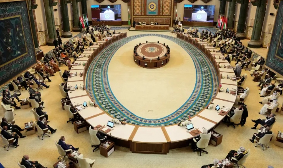 H Σύνοδος Κορυφής του Αραβικού Συνδέσμου καταδικάζει τις ισραηλινές επιθέσεις στη Συρία