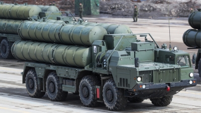 Γιατί η Ρωσία δοκίμασε το σύστημα αεράμυνας S-300 στα περίχωρα της Μόσχας