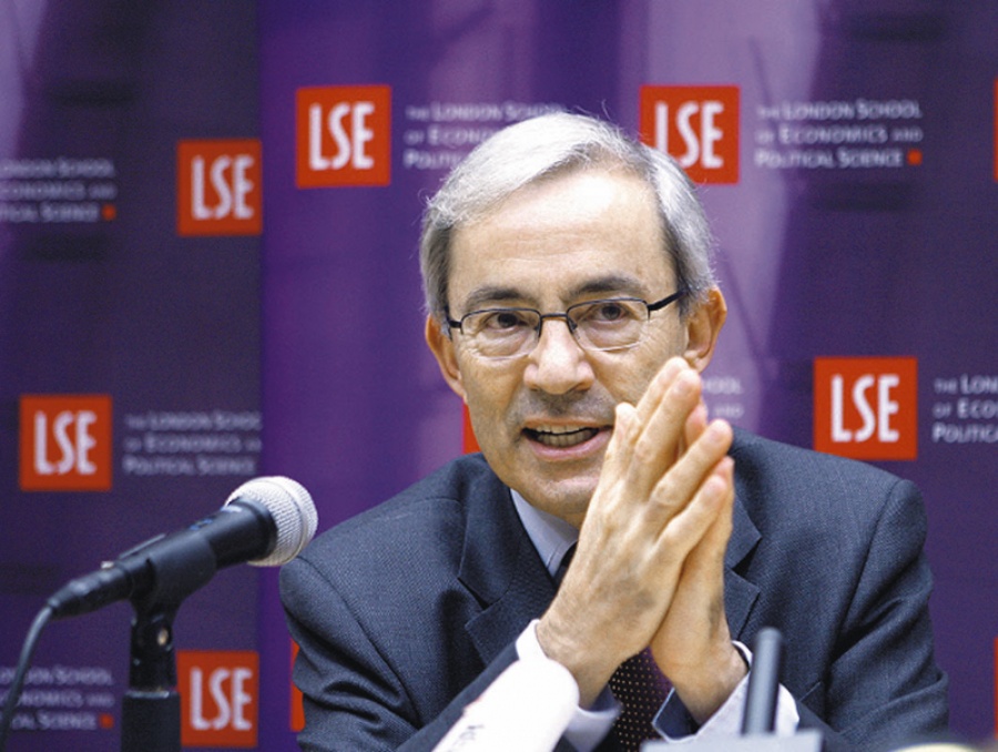 Πισσαρίδης, Καραμούζης στην Επιτροπή για το νέο σχέδιο Ανάπτυξης για την οικονομία