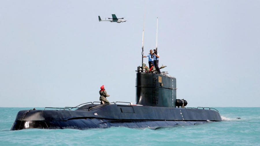 Για πρώτη φορά το Ιράν χτύπησε το Ισραήλ με βαλλιστικούς πυραύλους που εκτοξεύθηκαν από υποβρύχια