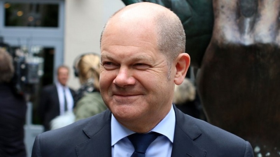 Μήνυμα Scholz στην Ελλάδα: Πρώτα μεταρρυθμίσεις και αξιόπιστο αναπτυξιακό πρόγραμμα και μετά συζήτηση για το χρέος