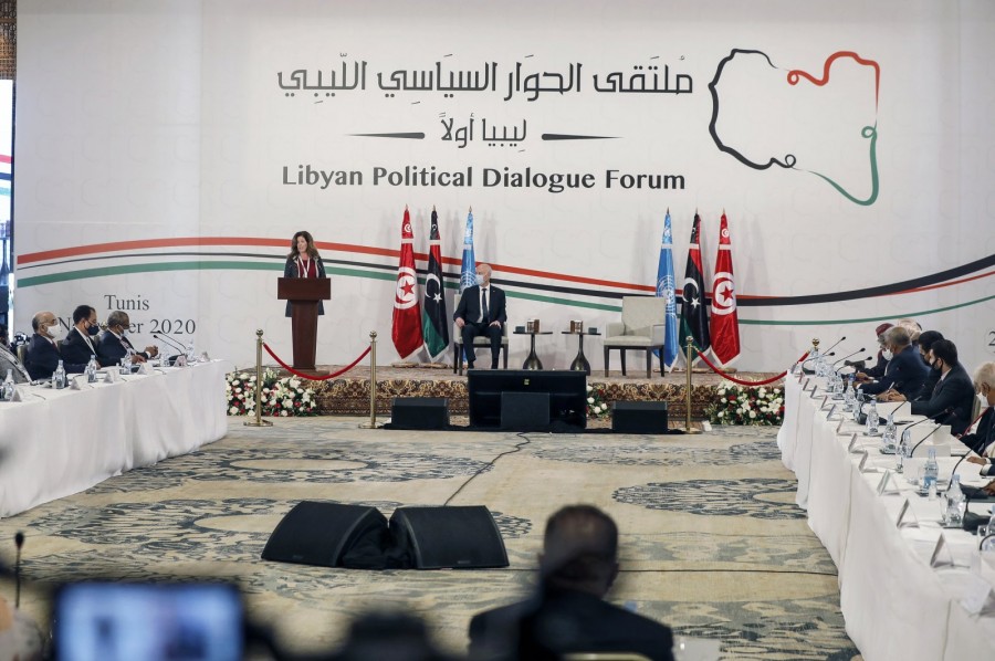 Ιστορική συμφωνία: Οι αντιμαχόμενες πλευρές στην Λιβύη θα διενεργήσουν εκλογές εντός των επόμενων 18 μηνών