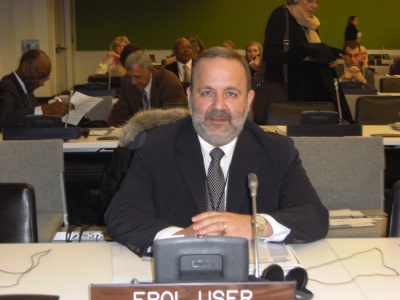 Erol User: Βαδίζει η Τουρκία προς μια οικονομική και χρηματοπιστωτική κρίση;