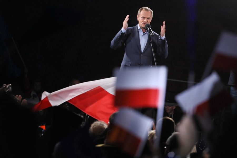 Πολωνία: Ο Tusk εξελέγη αρχηγός του φιλοευρωπαϊκού μετώπου της αντιπολίτευσης