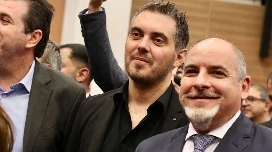 Ο Χατζηγιάννης αναλαμβάνει υφυπουργός Πολιτισμού στην Κύπρο: Θα πάω στην ορκωμοσία με.. ποδήλατο ή ηλεκτρικό αυτοκίνητο