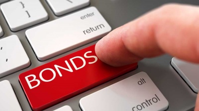 Bloomberg: Τι σηματοδοτεί η επιτυχής έκδοση του ελληνικού ομολόγου - «Όπλο» για τον Μητσοτάκη απέναντι στις Βρυξέλλες