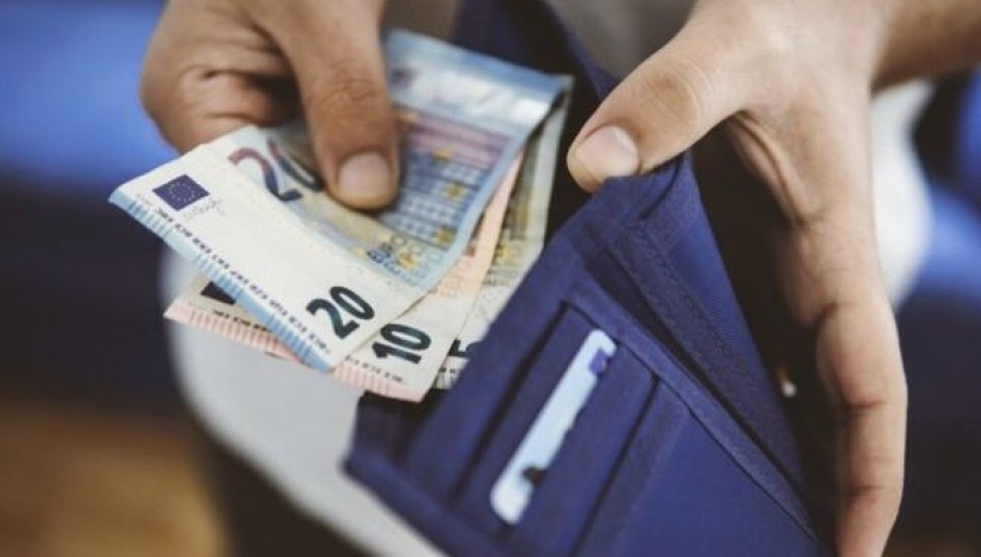 Επιταγή ακρίβειας: Ανοίγει η πλατφόρμα για τα 250 ευρώ σε μακροχρόνια ανέργους - Οι αιτήσεις