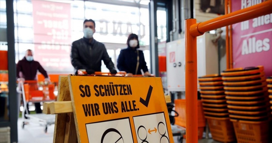 Αυστρία: Στα 32,2 η μέση ηλικία των κρουσμάτων κορωνοϊού