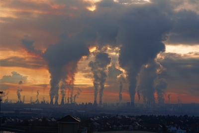 Με έξι εκατομμύρια πρόωρους τοκετούς κάθε χρόνο συνδέεται η ρύπανση του αέρα