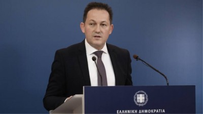 Πέτσας: Τα σχολεία πιθανόν να ανοίξουν στις 14/9 - Τι θα ισχύσει με τις μάσκες