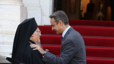 Ο Κυριάκος Μητσοτάκης ζήτησε από τον Πατριάρχη Βαρθολομαίο να παντρέψει τον γιο του με την Μαρία Σάκκαρη - Τι του απάντησε