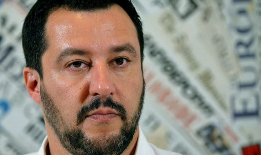 Salvini (ΥΠΕΣ Ιταλίας): Δεν θα γίνουμε κέντρο υποδοχής μεταναστών - Ας υποδεχθεί η Ισπανία άλλους 66.000 πρόσφυγες
