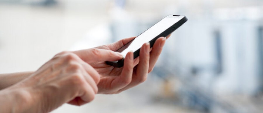 Νέα εφαρμογή παρέχει στους επιβάτες πληροφορίες για τα μέτρα που εφαρμόζονται σε κάθε αεροδρόμιο ανά τον κόσμο