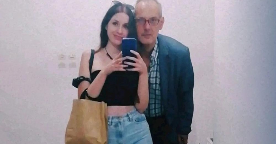 «Δεν προλάβαμε μπαμπά μου» – Συγκλονίζει η κόρη του διευθυντή του ΕΦΚΑ που πέθανε Κυριακή στο γραφείο του