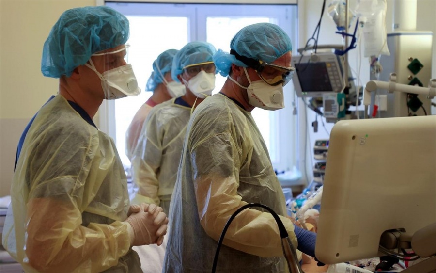 Αυστρία: Επιτυχής η πρώτη μεταμόσχευση πνευμόνων στην Ευρώπη σε 45χρονη ασθενή με κορωνοϊό