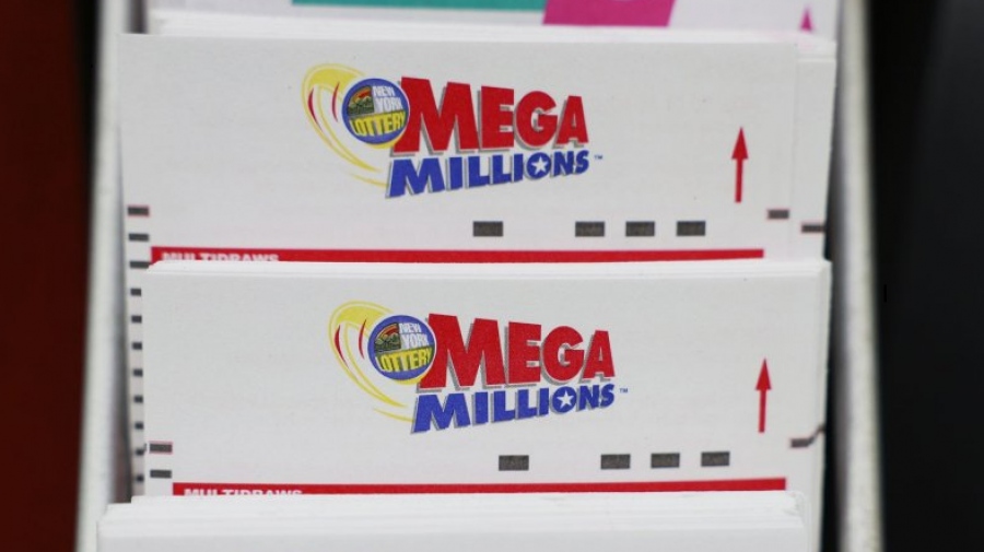 Τυχερή απροσεξία - Γυναίκα κερδίζει 250.000 δολάρια μετά από λάθος αγορά λοταρίας